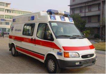 方城县救护车租赁